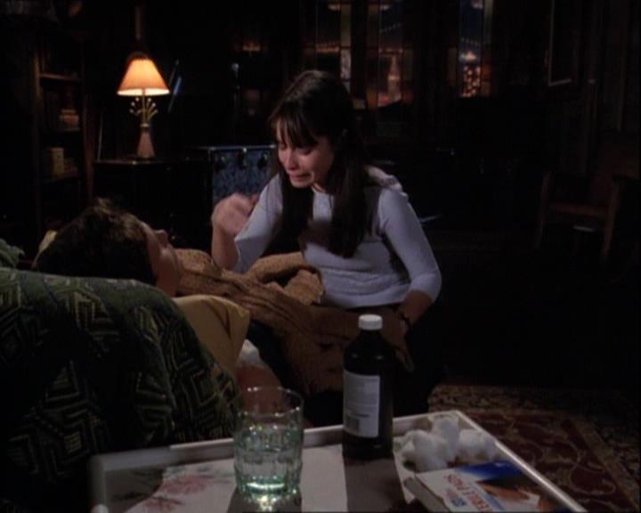 Charmed-Online-dot-net_121LoveHurts1776.jpg