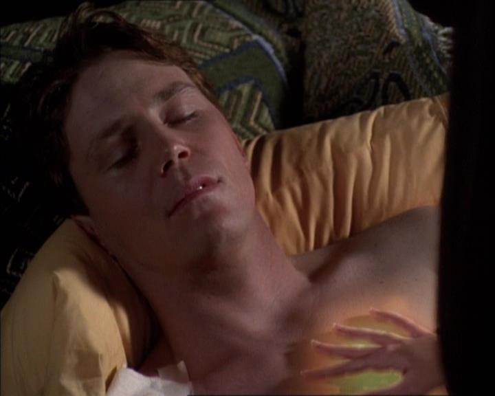 Charmed-Online-dot-net_121LoveHurts1807.jpg Charmed-Online-dot-net_121LoveHurts1807.jpg