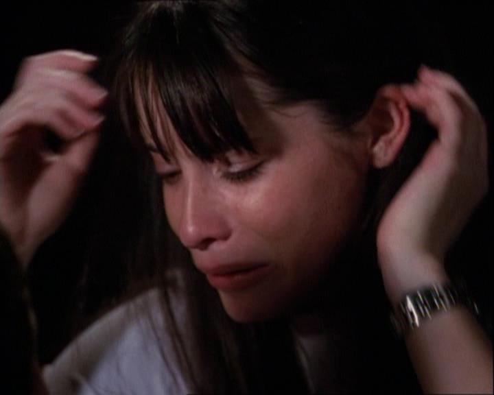 Charmed-Online-dot-net_121LoveHurts1832.jpg Charmed-Online-dot-net_121LoveHurts1832.jpg