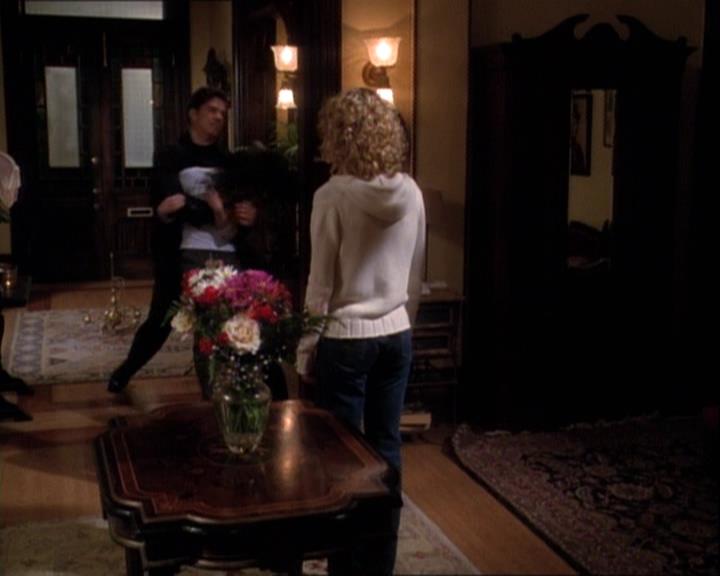 Charmed-Online-dot-net_121LoveHurts1873.jpg Charmed-Online-dot-net_121LoveHurts1873.jpg