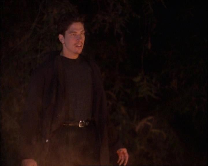 Charmed-Online-dot-net_121LoveHurts2012.jpg Charmed-Online-dot-net_121LoveHurts2012.jpg