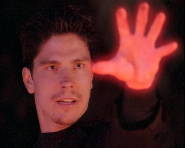 Charmed-Online-dot-net_121LoveHurts2018.jpg Charmed-Online-dot-net_121LoveHurts2018.jpg