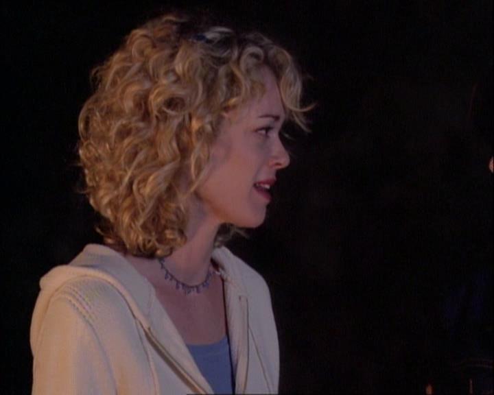 Charmed-Online-dot-net_121LoveHurts2074.jpg Charmed-Online-dot-net_121LoveHurts2074.jpg