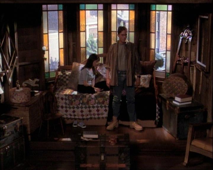 Charmed-Online-dot-net_121LoveHurts2217.jpg Charmed-Online-dot-net_121LoveHurts2217.jpg