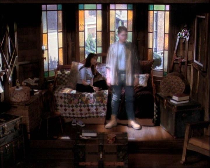 Charmed-Online-dot-net_121LoveHurts2218.jpg Charmed-Online-dot-net_121LoveHurts2218.jpg