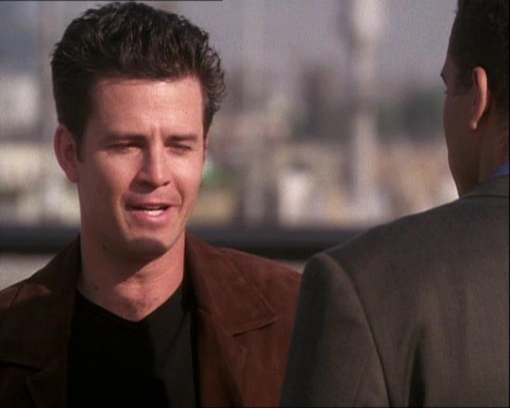 Charmed-Online-dot-net_121LoveHurts2247.jpg Charmed-Online-dot-net_121LoveHurts2247.jpg