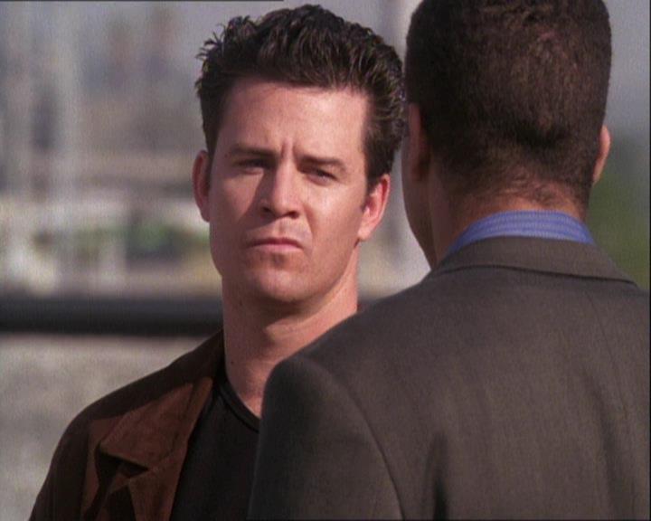 Charmed-Online-dot-net_121LoveHurts2277.jpg Charmed-Online-dot-net_121LoveHurts2277.jpg