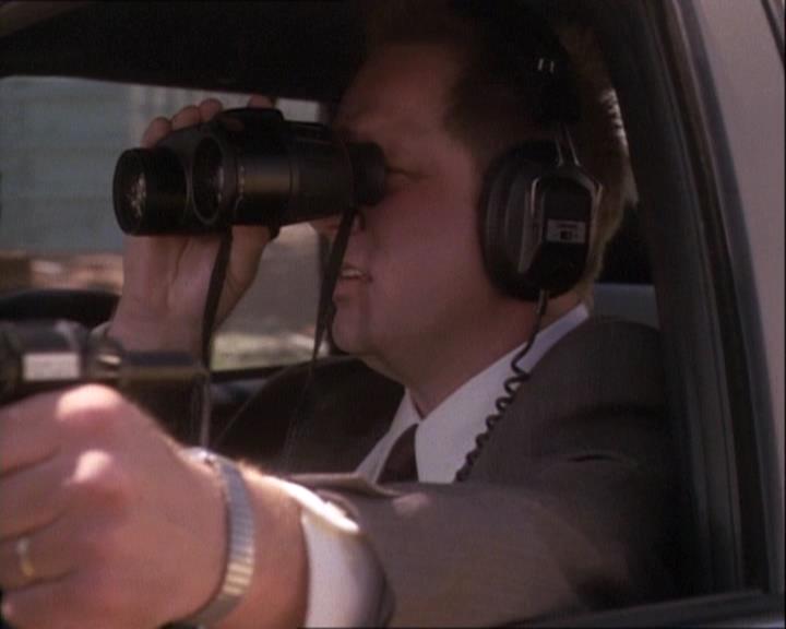 Charmed-Online-dot-net_121LoveHurts2288.jpg Charmed-Online-dot-net_121LoveHurts2288.jpg