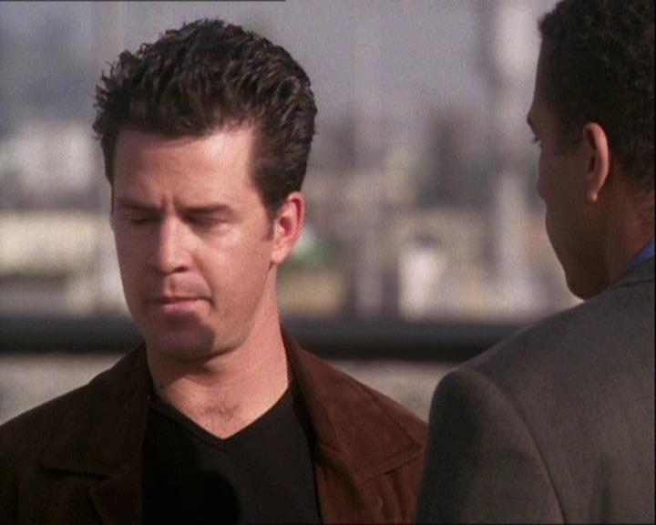 Charmed-Online-dot-net_121LoveHurts2295.jpg Charmed-Online-dot-net_121LoveHurts2295.jpg