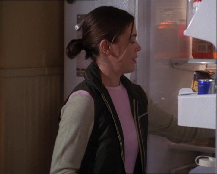 Charmed-Online-dot-net_121LoveHurts2369.jpg Charmed-Online-dot-net_121LoveHurts2369.jpg