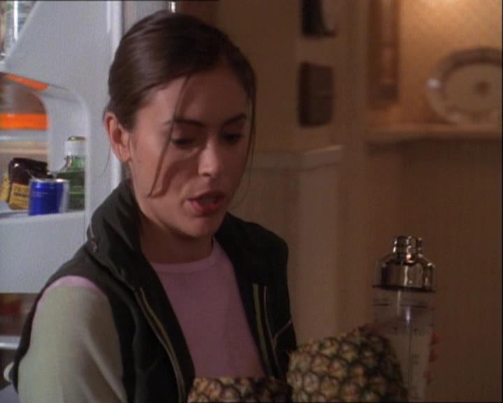 Charmed-Online-dot-net_121LoveHurts2379.jpg Charmed-Online-dot-net_121LoveHurts2379.jpg