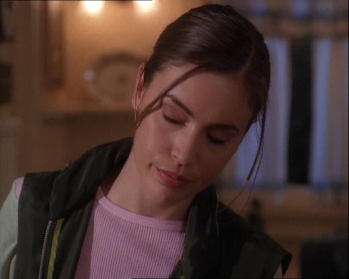 Charmed-Online-dot-net_121LoveHurts2396.jpg Charmed-Online-dot-net_121LoveHurts2396.jpg