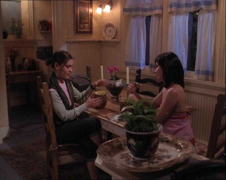 Charmed-Online-dot-net_121LoveHurts2420.jpg Charmed-Online-dot-net_121LoveHurts2420.jpg