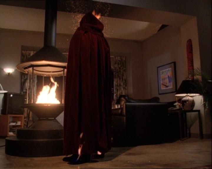 Charmed-Online-dot-net_122DejaVuAllOverAgain0027.jpg Charmed-Online-dot-net_122DejaVuAllOverAgain0027.jpg