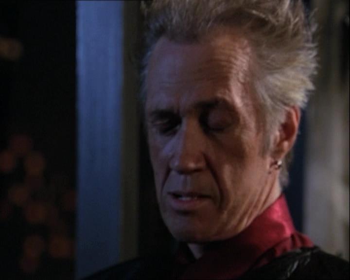 Charmed-Online-dot-net_122DejaVuAllOverAgain0099.jpg Charmed-Online-dot-net_122DejaVuAllOverAgain0099.jpg