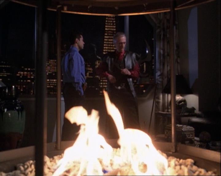 Charmed-Online-dot-net_122DejaVuAllOverAgain0126.jpg Charmed-Online-dot-net_122DejaVuAllOverAgain0126.jpg