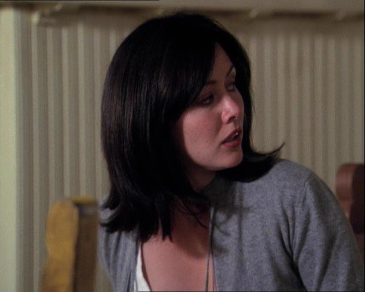 Charmed-Online-dot-net_122DejaVuAllOverAgain0179.jpg Charmed-Online-dot-net_122DejaVuAllOverAgain0179.jpg