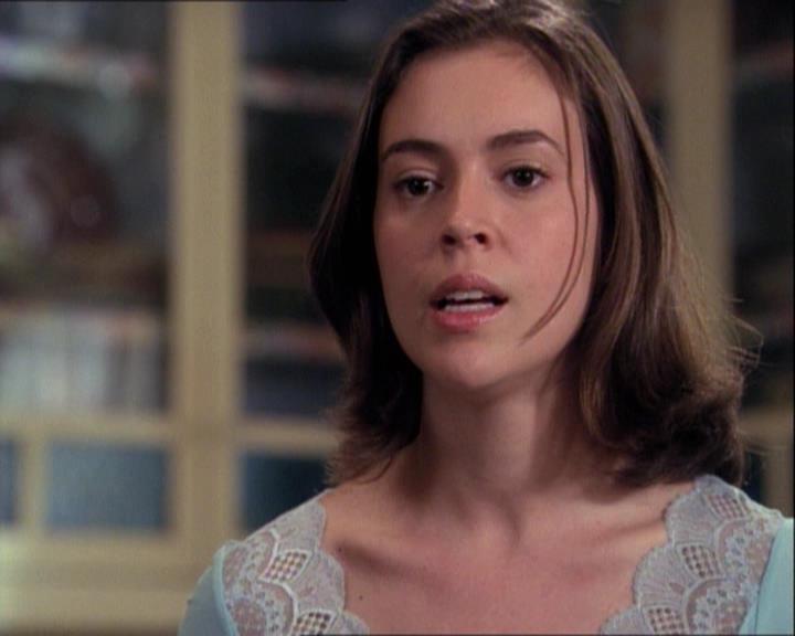 Charmed-Online-dot-net_122DejaVuAllOverAgain0186.jpg Charmed-Online-dot-net_122DejaVuAllOverAgain0186.jpg