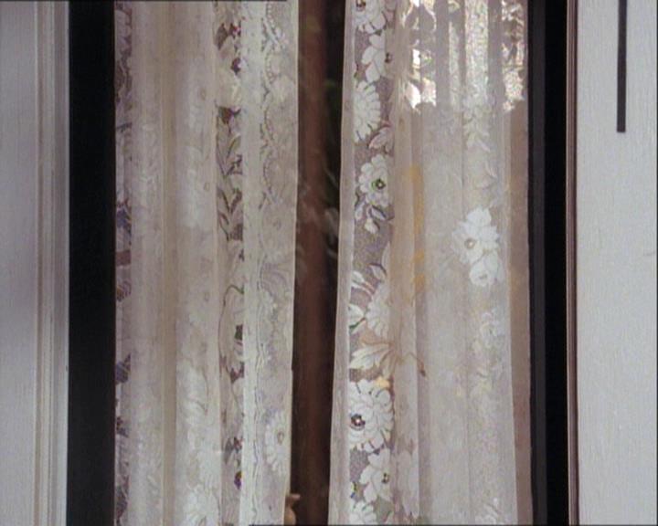 Charmed-Online-dot-net_122DejaVuAllOverAgain0191.jpg Charmed-Online-dot-net_122DejaVuAllOverAgain0191.jpg