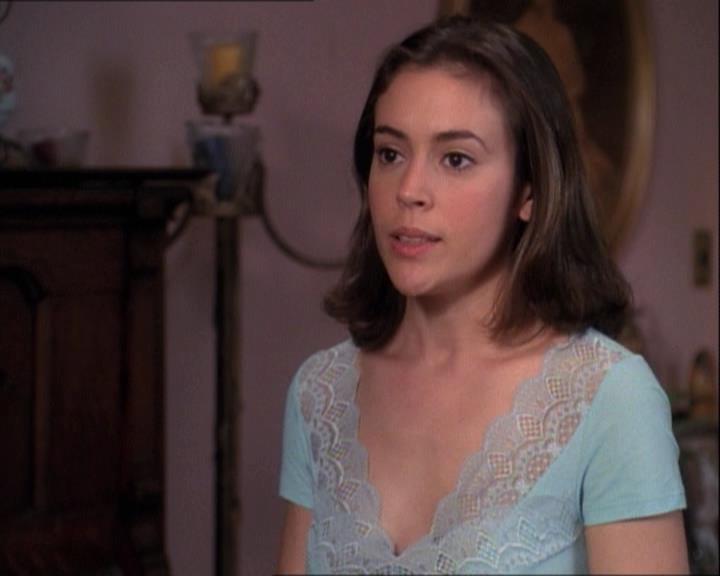 Charmed-Online-dot-net_122DejaVuAllOverAgain0197.jpg Charmed-Online-dot-net_122DejaVuAllOverAgain0197.jpg