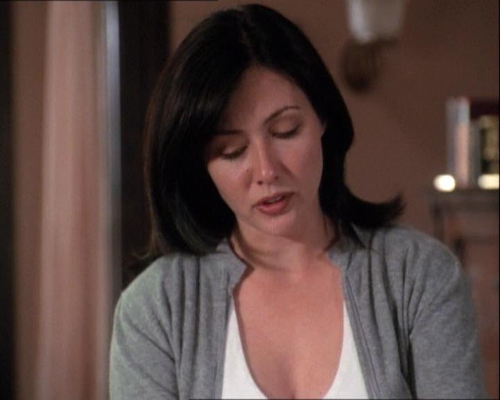 Charmed-Online-dot-net_122DejaVuAllOverAgain0330.jpg Charmed-Online-dot-net_122DejaVuAllOverAgain0330.jpg