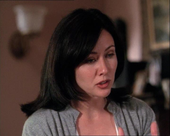 Charmed-Online-dot-net_122DejaVuAllOverAgain0341.jpg Charmed-Online-dot-net_122DejaVuAllOverAgain0341.jpg