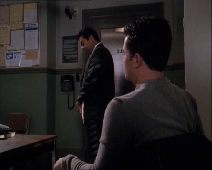 Charmed-Online-dot-net_122DejaVuAllOverAgain0393.jpg Charmed-Online-dot-net_122DejaVuAllOverAgain0393.jpg