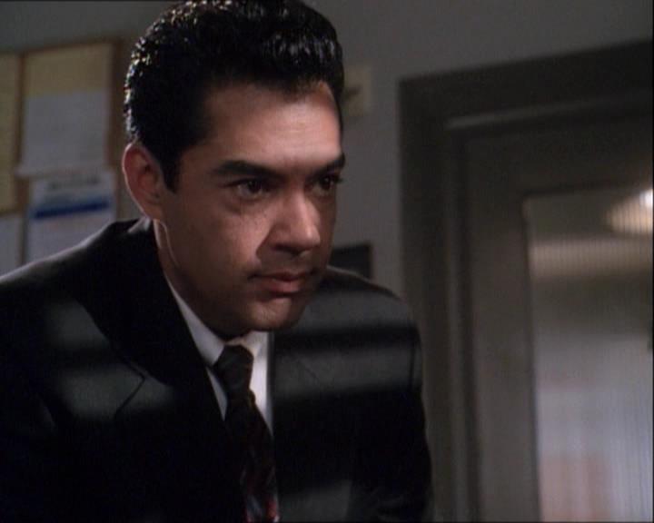 Charmed-Online-dot-net_122DejaVuAllOverAgain0454.jpg Charmed-Online-dot-net_122DejaVuAllOverAgain0454.jpg