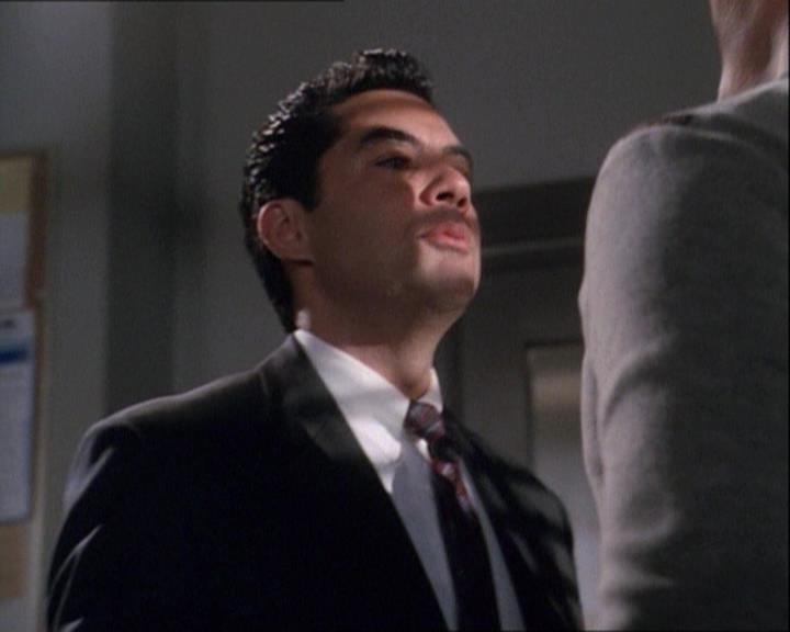 Charmed-Online-dot-net_122DejaVuAllOverAgain0462.jpg Charmed-Online-dot-net_122DejaVuAllOverAgain0462.jpg