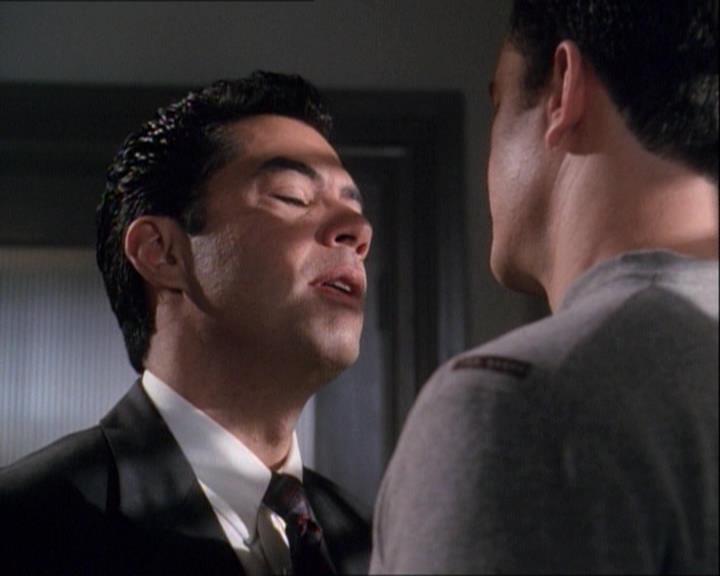 Charmed-Online-dot-net_122DejaVuAllOverAgain0469.jpg Charmed-Online-dot-net_122DejaVuAllOverAgain0469.jpg