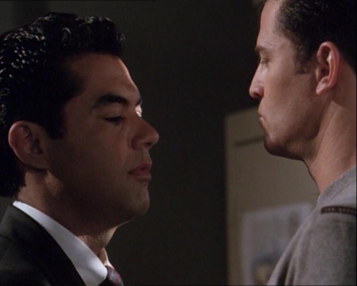 Charmed-Online-dot-net_122DejaVuAllOverAgain0475.jpg Charmed-Online-dot-net_122DejaVuAllOverAgain0475.jpg