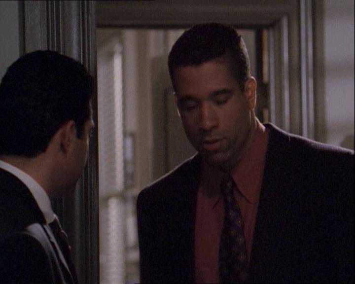 Charmed-Online-dot-net_122DejaVuAllOverAgain0483.jpg Charmed-Online-dot-net_122DejaVuAllOverAgain0483.jpg