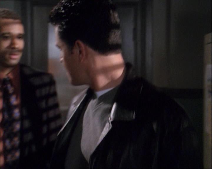 Charmed-Online-dot-net_122DejaVuAllOverAgain0498.jpg Charmed-Online-dot-net_122DejaVuAllOverAgain0498.jpg