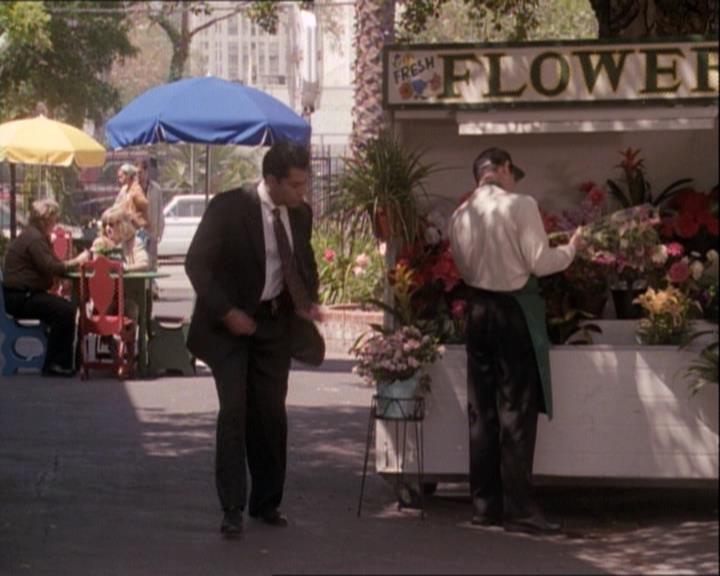 Charmed-Online-dot-net_122DejaVuAllOverAgain0513.jpg Charmed-Online-dot-net_122DejaVuAllOverAgain0513.jpg