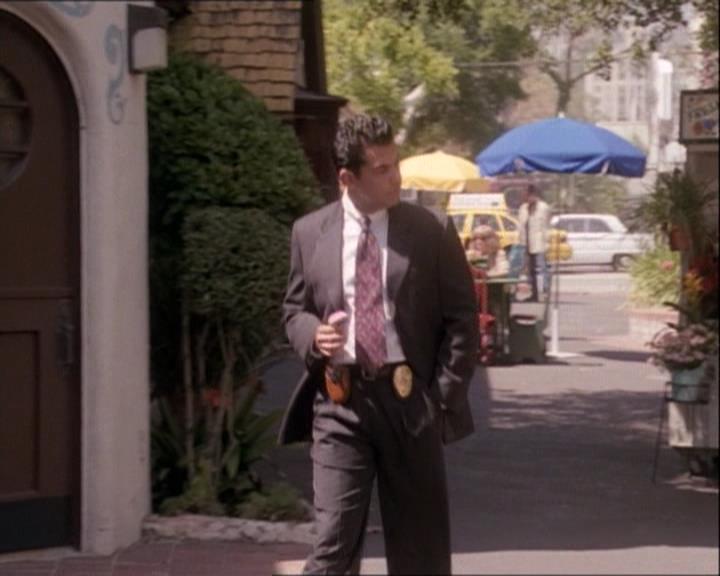 Charmed-Online-dot-net_122DejaVuAllOverAgain0516.jpg Charmed-Online-dot-net_122DejaVuAllOverAgain0516.jpg