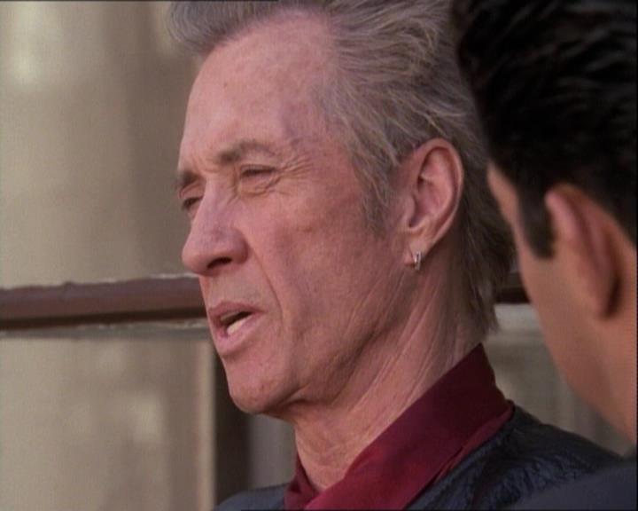 Charmed-Online-dot-net_122DejaVuAllOverAgain0529.jpg Charmed-Online-dot-net_122DejaVuAllOverAgain0529.jpg