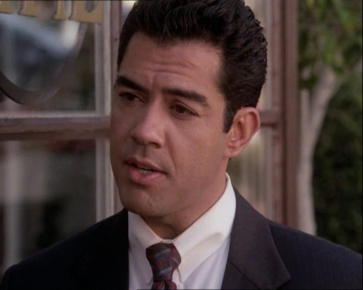 Charmed-Online-dot-net_122DejaVuAllOverAgain0537.jpg Charmed-Online-dot-net_122DejaVuAllOverAgain0537.jpg