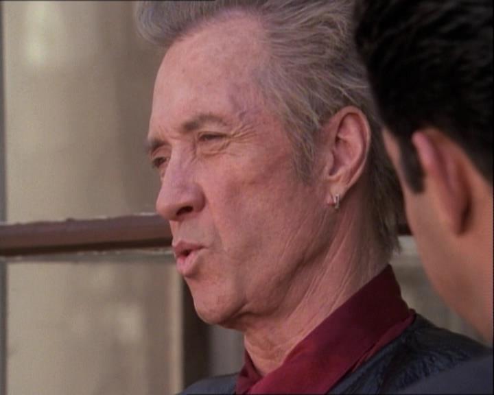 Charmed-Online-dot-net_122DejaVuAllOverAgain0538.jpg Charmed-Online-dot-net_122DejaVuAllOverAgain0538.jpg