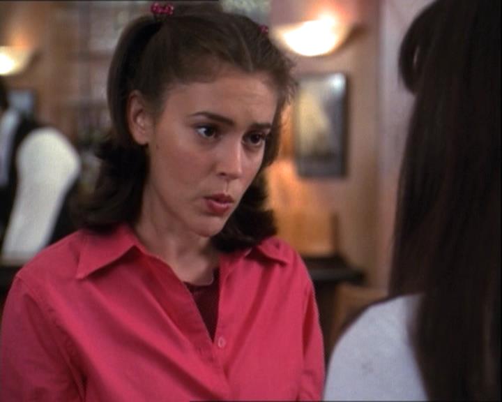 Charmed-Online-dot-net_122DejaVuAllOverAgain0573.jpg Charmed-Online-dot-net_122DejaVuAllOverAgain0573.jpg