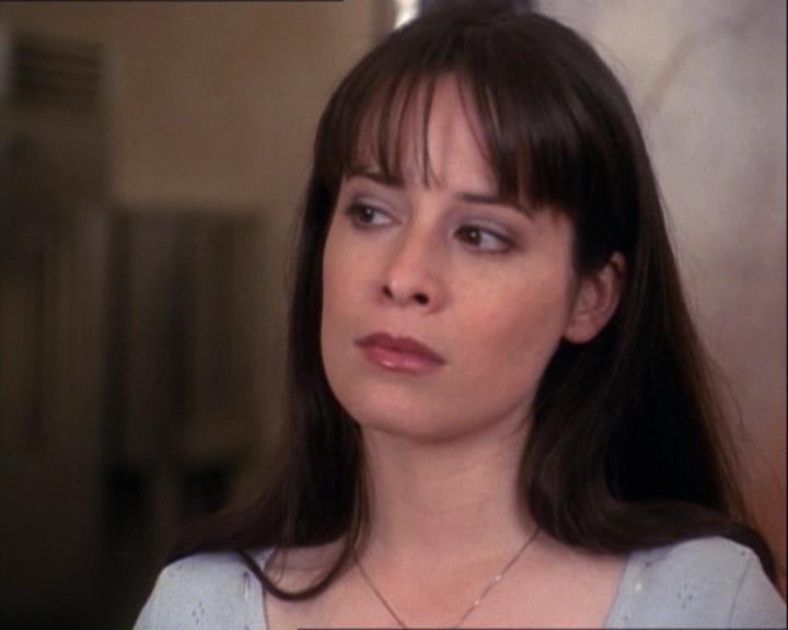 Charmed-Online-dot-net_122DejaVuAllOverAgain0647.jpg Charmed-Online-dot-net_122DejaVuAllOverAgain0647.jpg