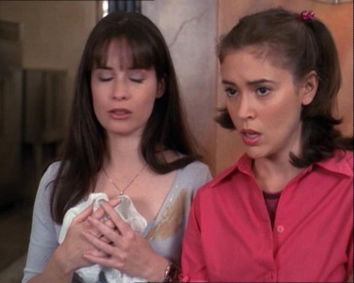 Charmed-Online-dot-net_122DejaVuAllOverAgain0659.jpg Charmed-Online-dot-net_122DejaVuAllOverAgain0659.jpg