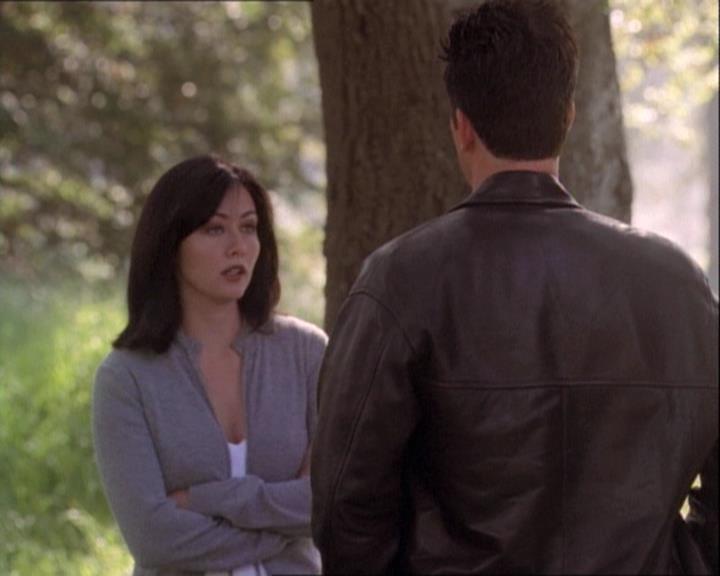 Charmed-Online-dot-net_122DejaVuAllOverAgain0675.jpg Charmed-Online-dot-net_122DejaVuAllOverAgain0675.jpg