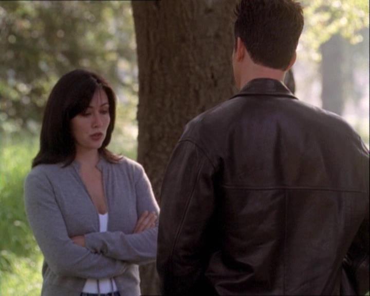 Charmed-Online-dot-net_122DejaVuAllOverAgain0680.jpg Charmed-Online-dot-net_122DejaVuAllOverAgain0680.jpg