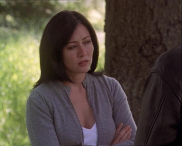 Charmed-Online-dot-net_122DejaVuAllOverAgain0692.jpg Charmed-Online-dot-net_122DejaVuAllOverAgain0692.jpg