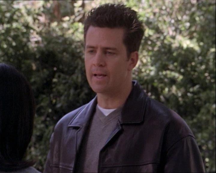 Charmed-Online-dot-net_122DejaVuAllOverAgain0746.jpg Charmed-Online-dot-net_122DejaVuAllOverAgain0746.jpg