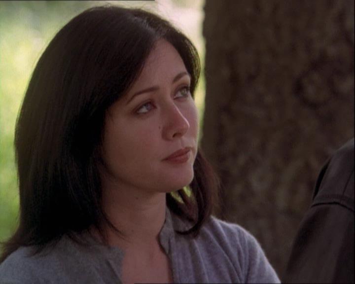 Charmed-Online-dot-net_122DejaVuAllOverAgain0764.jpg Charmed-Online-dot-net_122DejaVuAllOverAgain0764.jpg