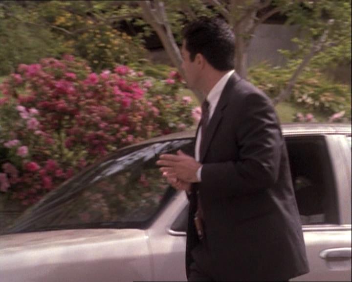 Charmed-Online-dot-net_122DejaVuAllOverAgain0779.jpg Charmed-Online-dot-net_122DejaVuAllOverAgain0779.jpg