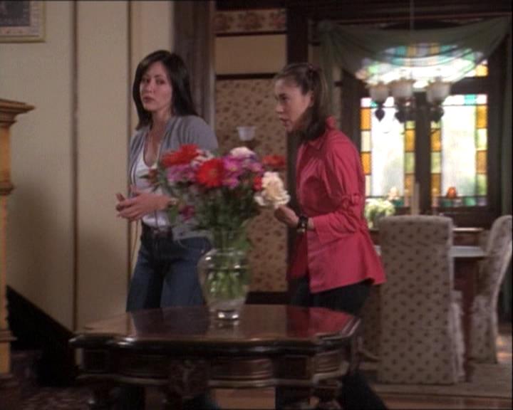 Charmed-Online-dot-net_122DejaVuAllOverAgain0796.jpg Charmed-Online-dot-net_122DejaVuAllOverAgain0796.jpg