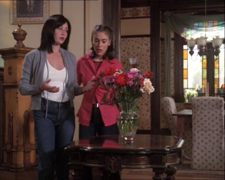 Charmed-Online-dot-net_122DejaVuAllOverAgain0797.jpg Charmed-Online-dot-net_122DejaVuAllOverAgain0797.jpg