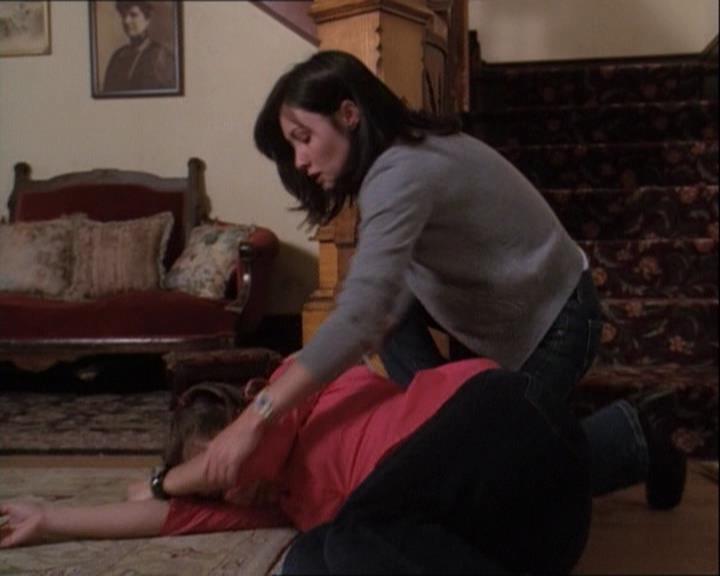 Charmed-Online-dot-net_122DejaVuAllOverAgain0865.jpg Charmed-Online-dot-net_122DejaVuAllOverAgain0865.jpg